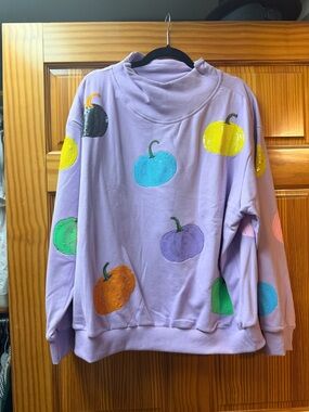QUEEN OF SPARKLES Lavender Sweatshirt with Multicolor Sequin Pumpkins